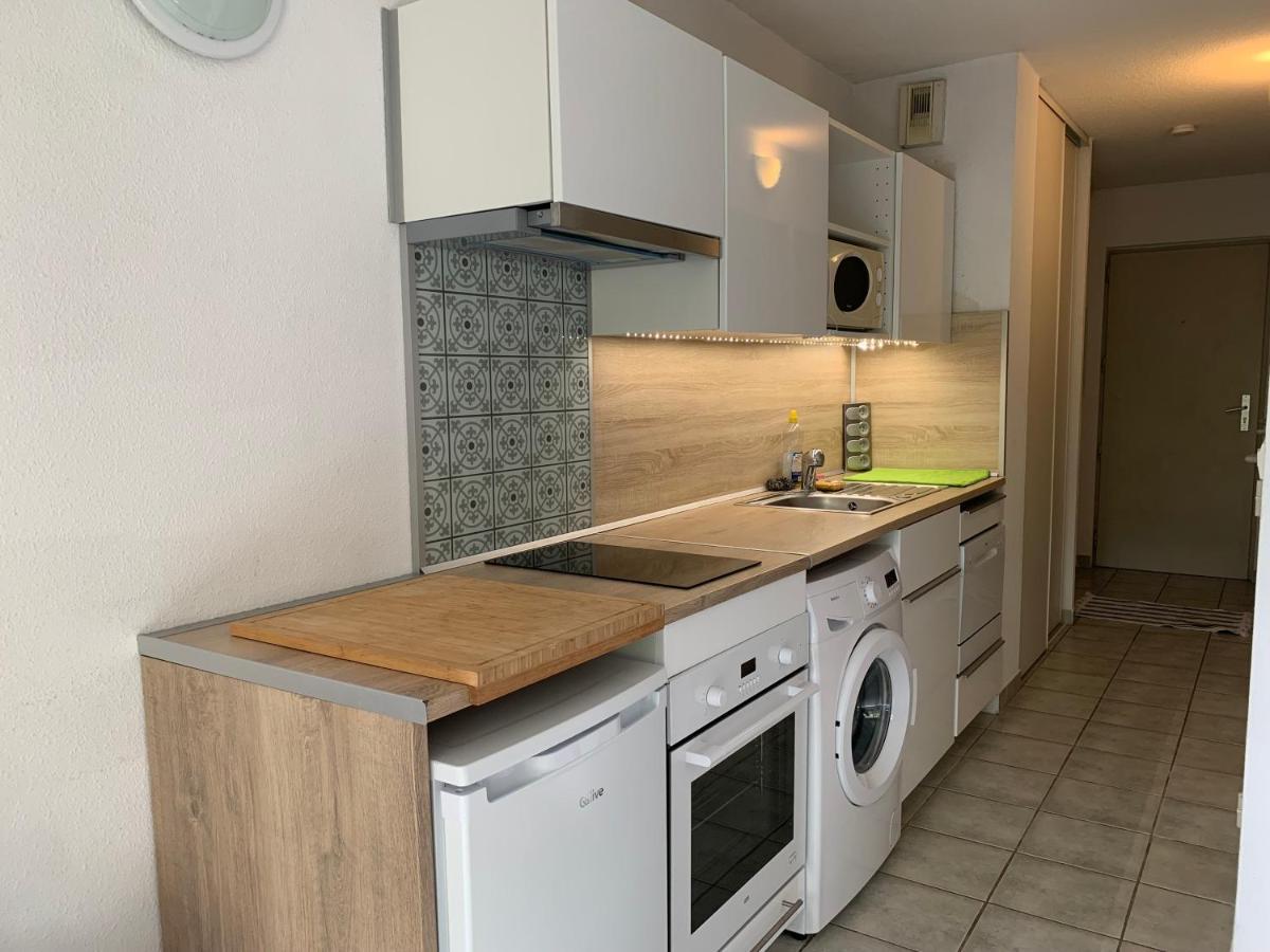 Les Appartements De La Marina Sanary-sur-Mer Dış mekan fotoğraf