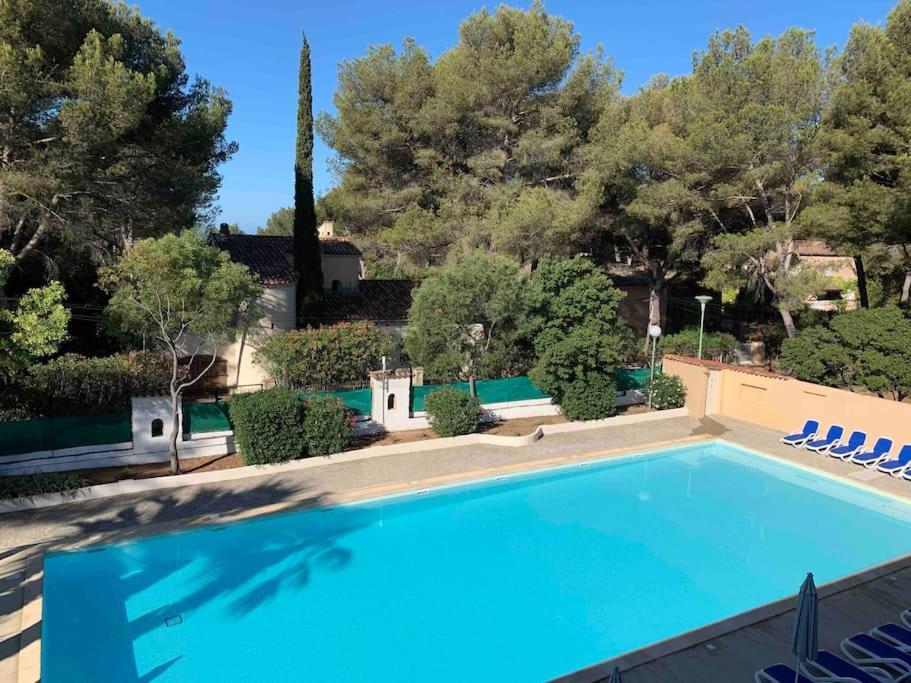 Les Appartements De La Marina Sanary-sur-Mer Dış mekan fotoğraf