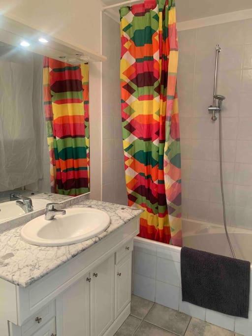Les Appartements De La Marina Sanary-sur-Mer Dış mekan fotoğraf